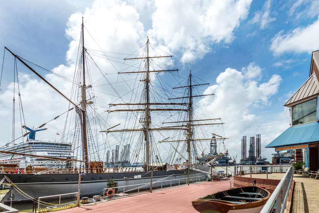 Harbor House Hotel And Marina Galveston Einrichtungen foto